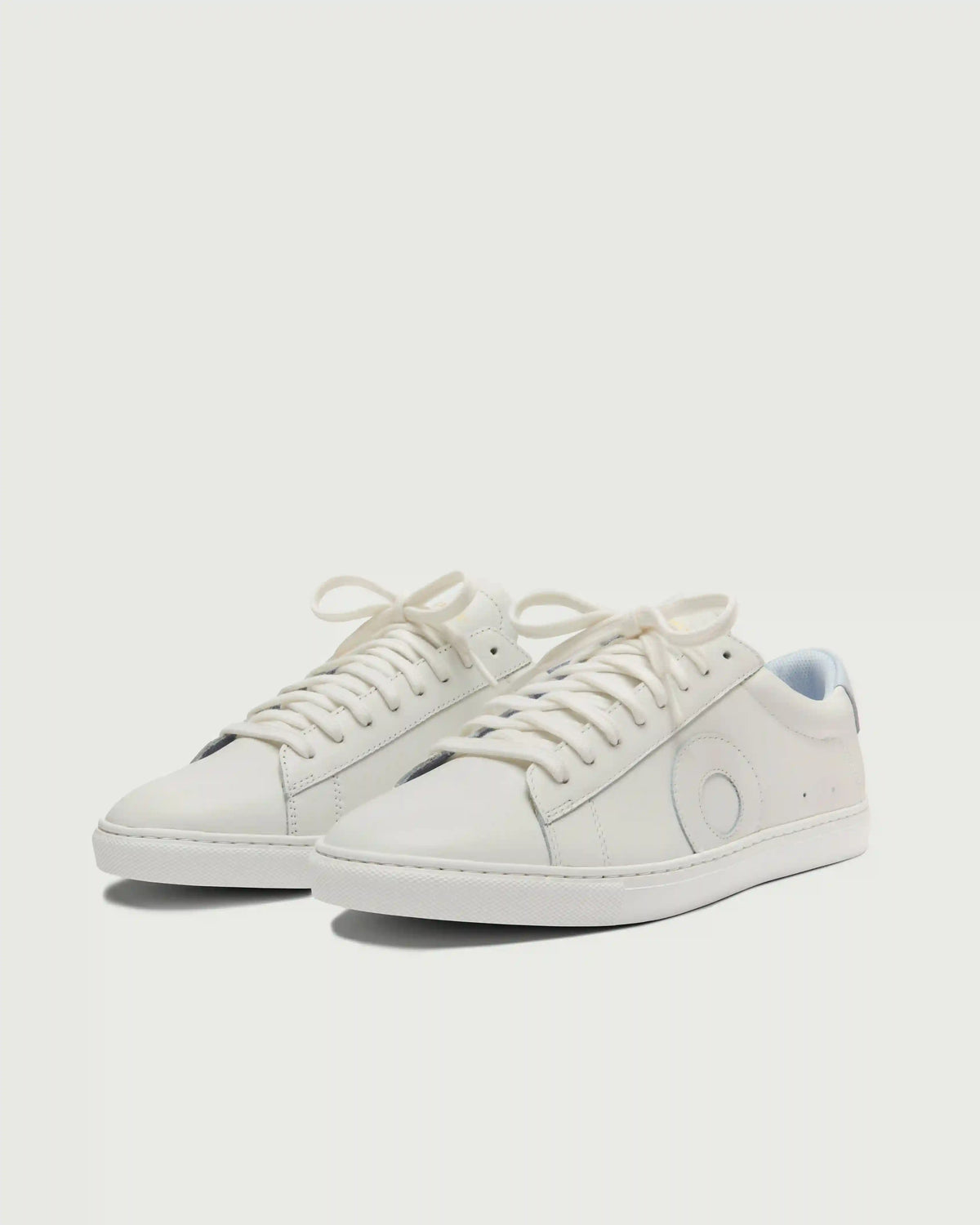 Low 1 | White / Arctic (Orthopedic)
