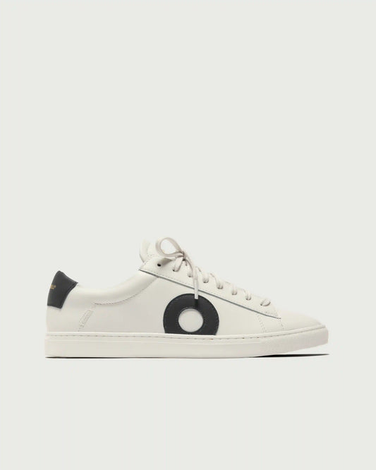 Low 1 | White / Black
