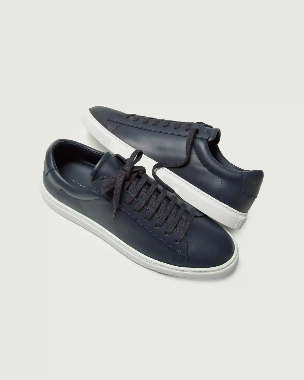 Low 1 | Royal