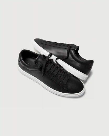 Low 1 | Black (EE Wide)
