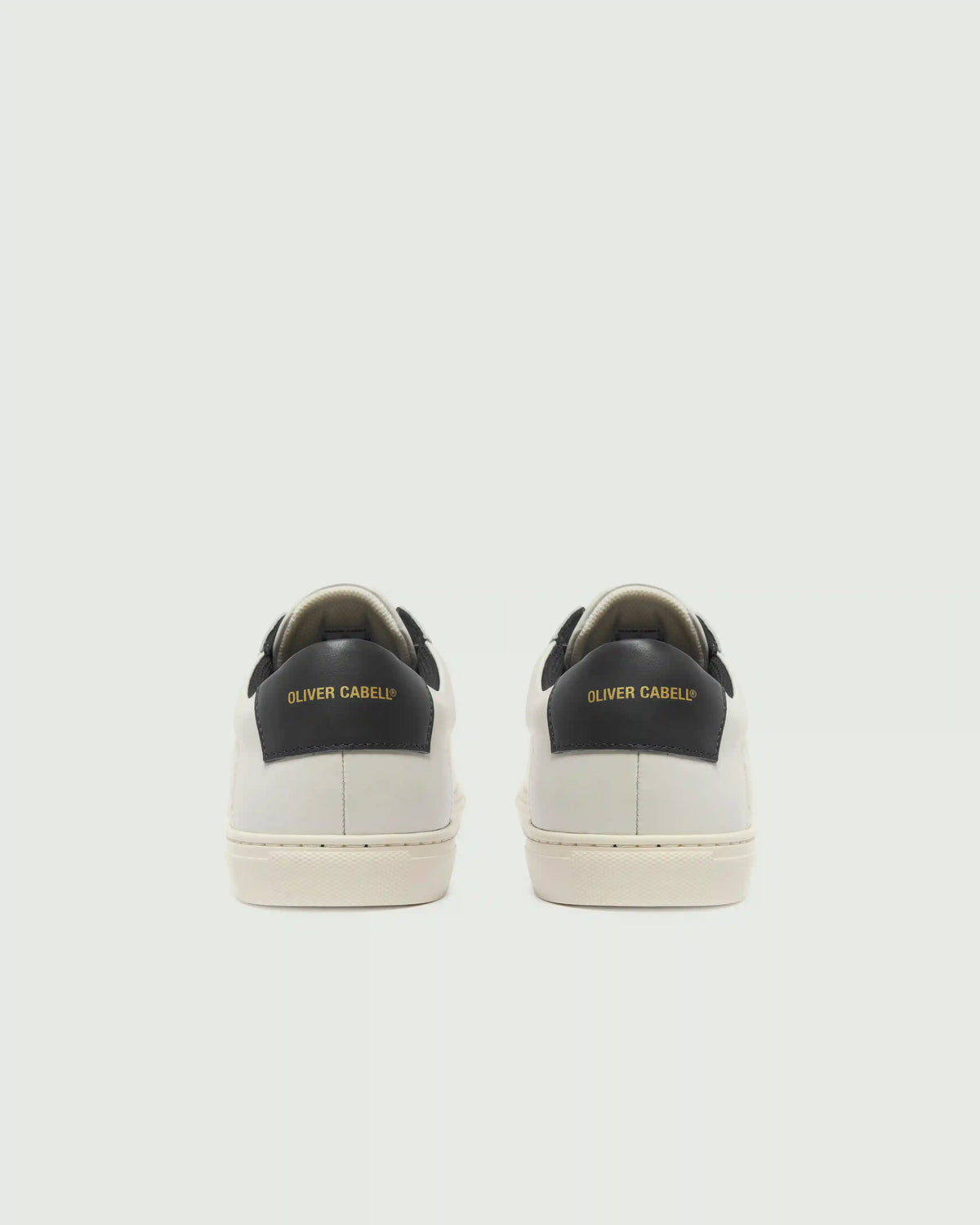 Low 1 | White / Black | Ivory (Orthopedic)