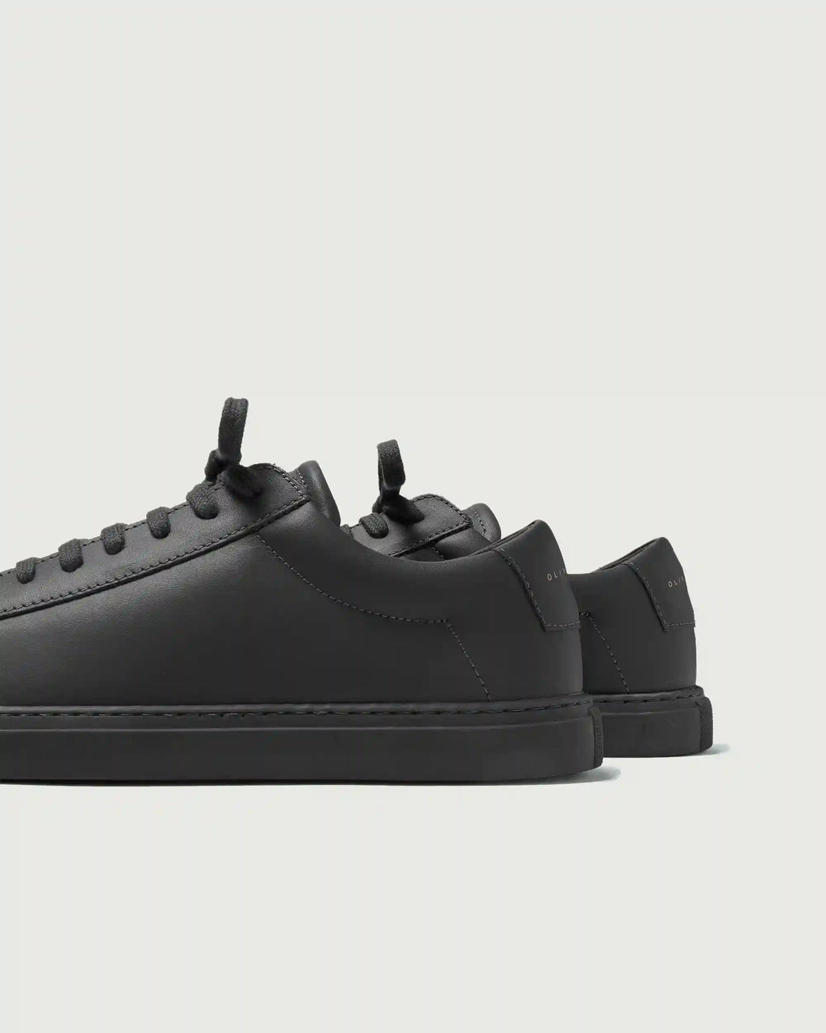 Low 1 | Charcoal (Orthopedic)