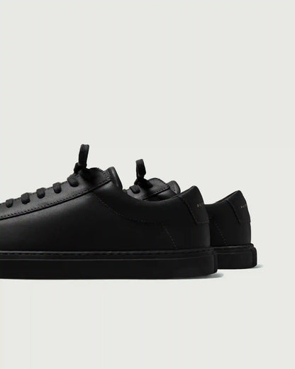 Low 1 | Jet Black