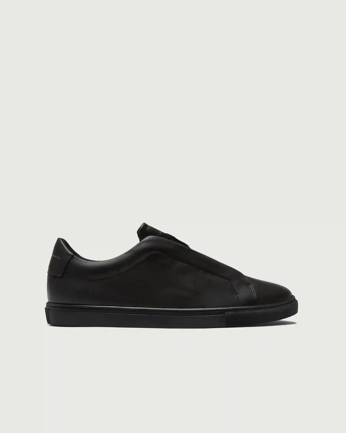 Low 1 Laceless | Jet Black