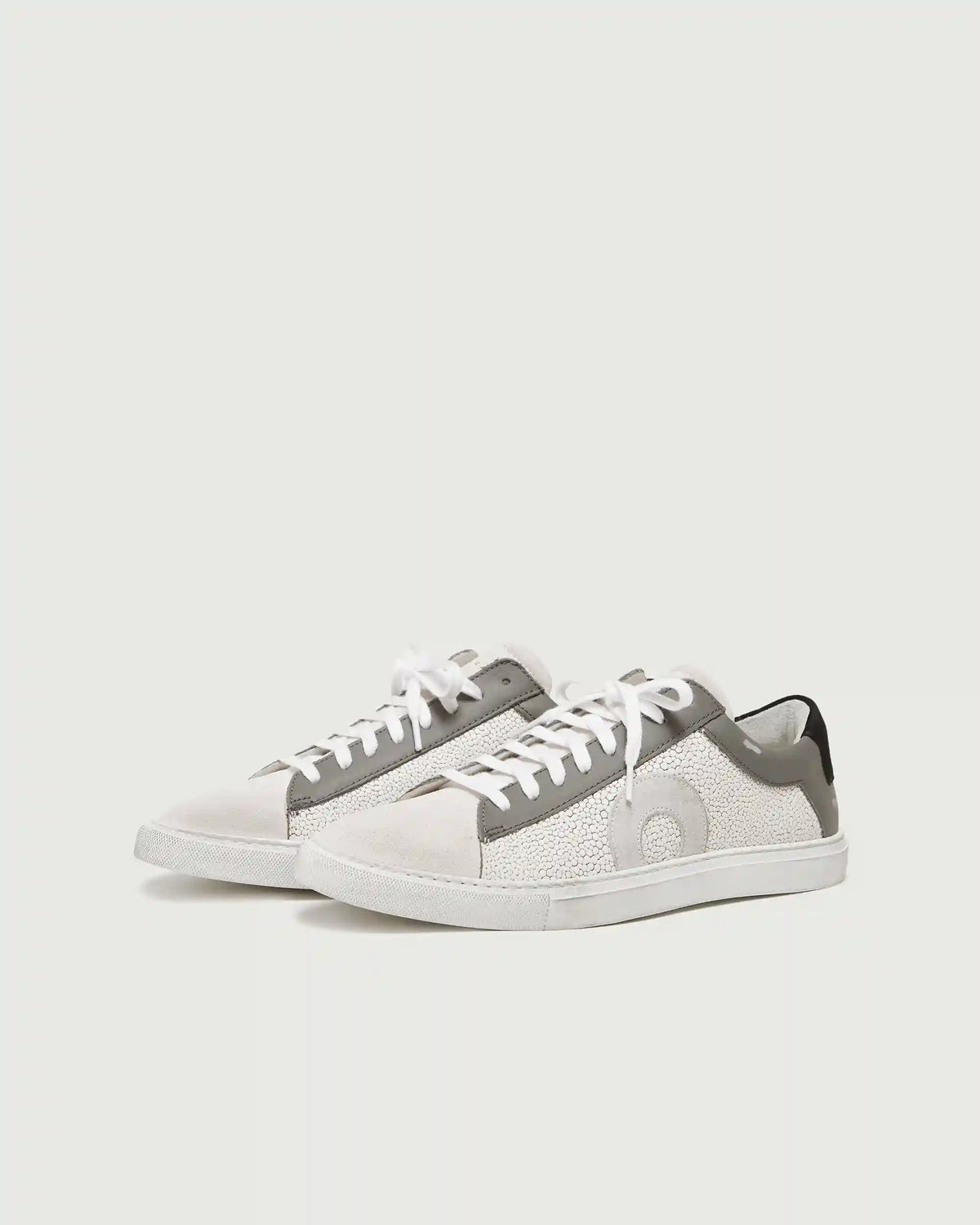 Low 1 | Stingray