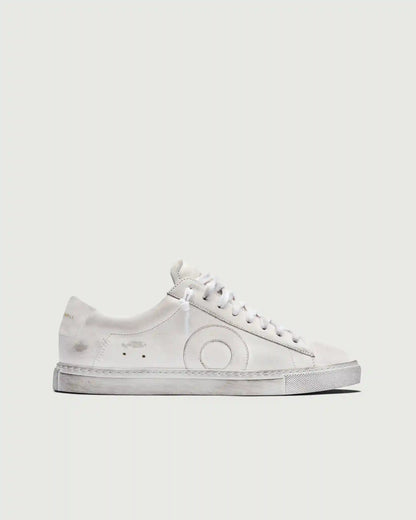 Low 1 | White Wall (Orthopedic)
