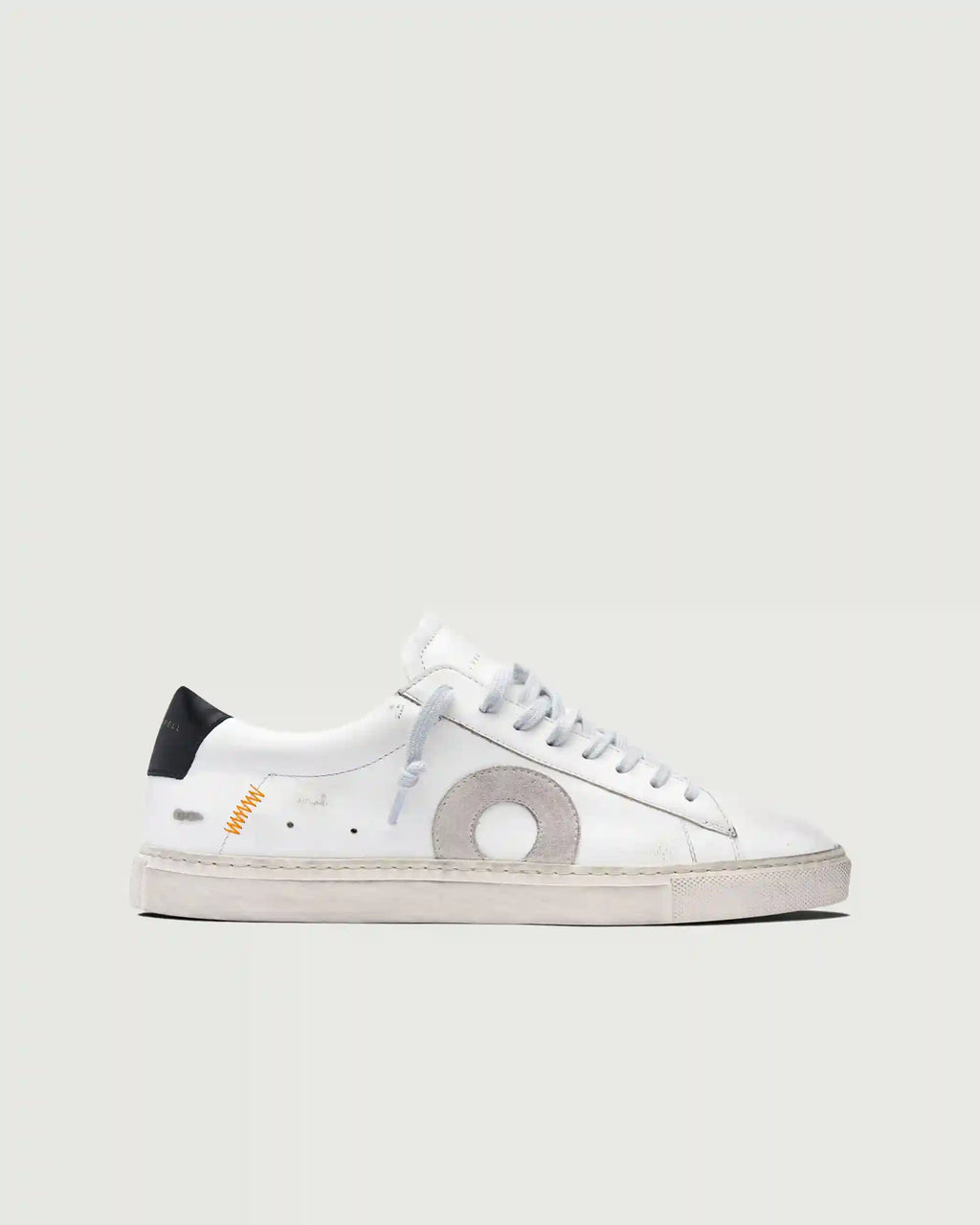 Low 1 | Tigger
