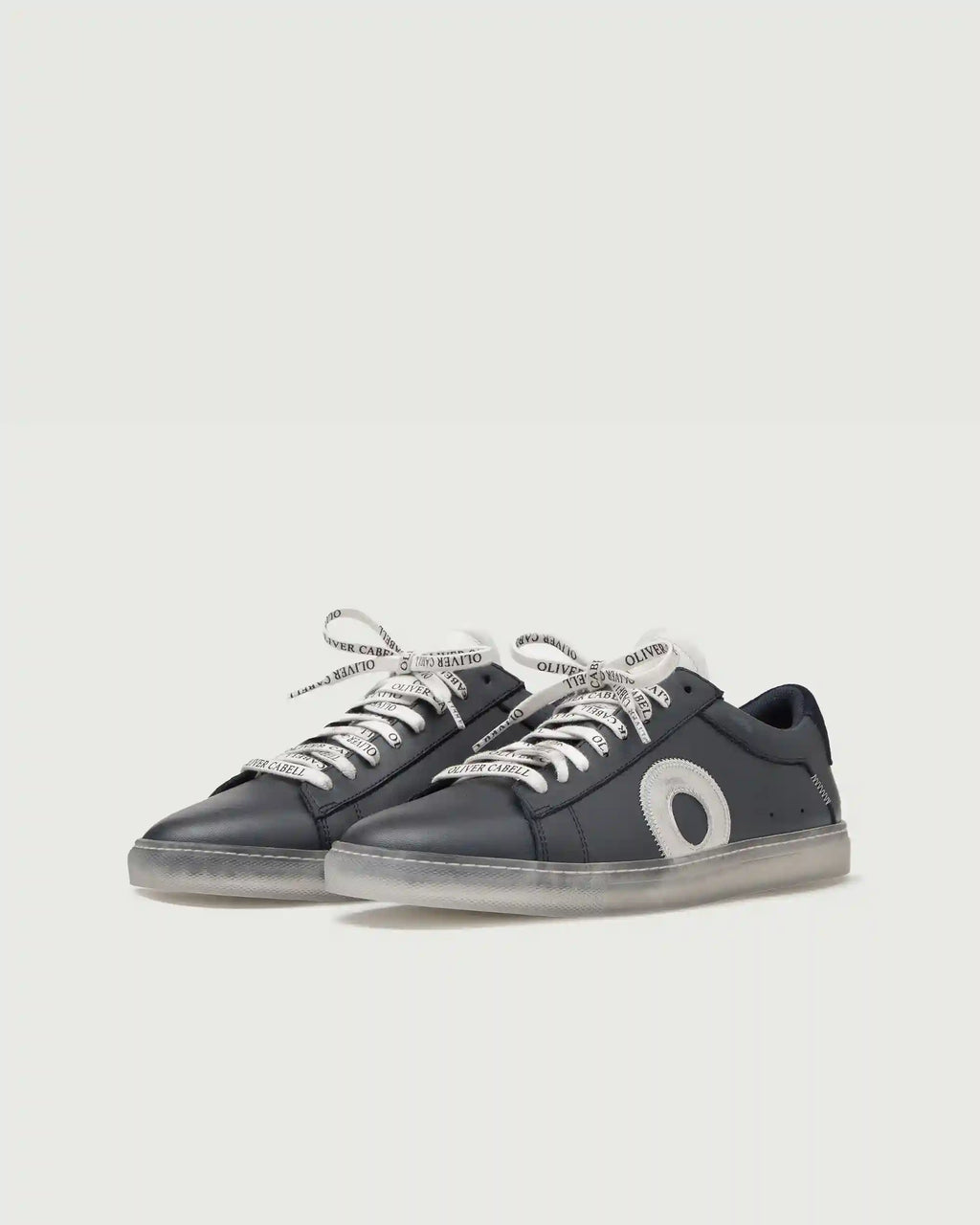 Low 1 | Reverse Oxford Yin Yang