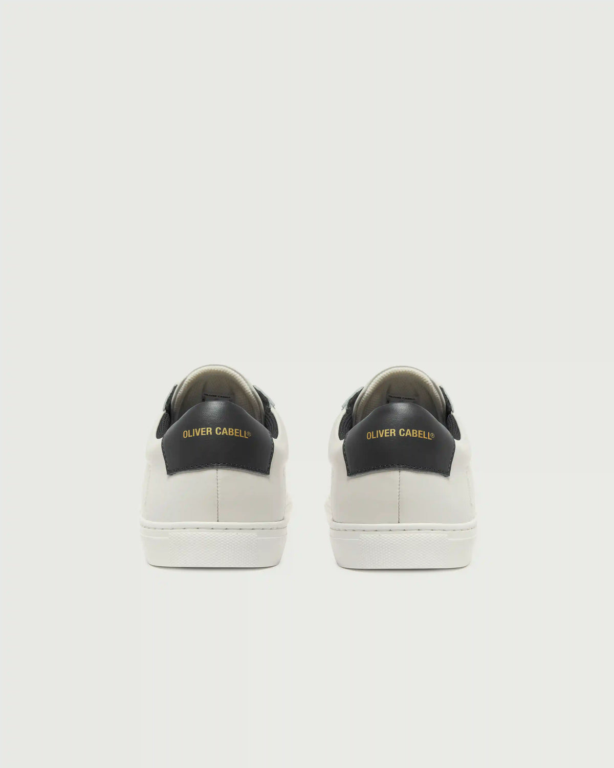 Low 1 | White / Black (Orthopedic)