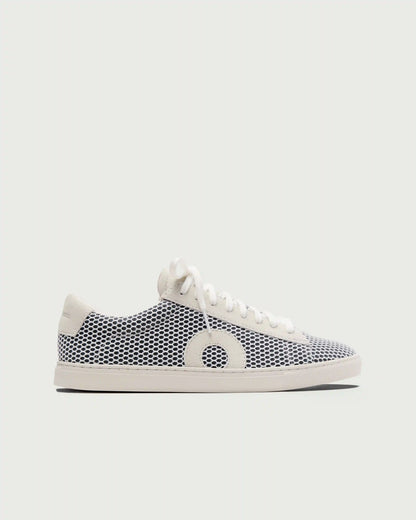 Low 1 | Carbon (Waterproof)