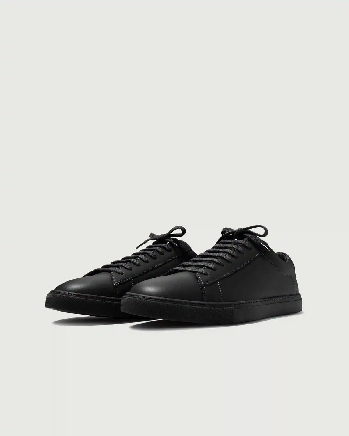 Low 1 | Jet Black